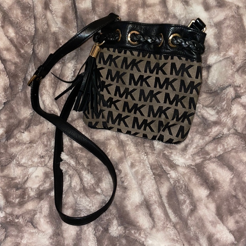Michael Kors crossbody